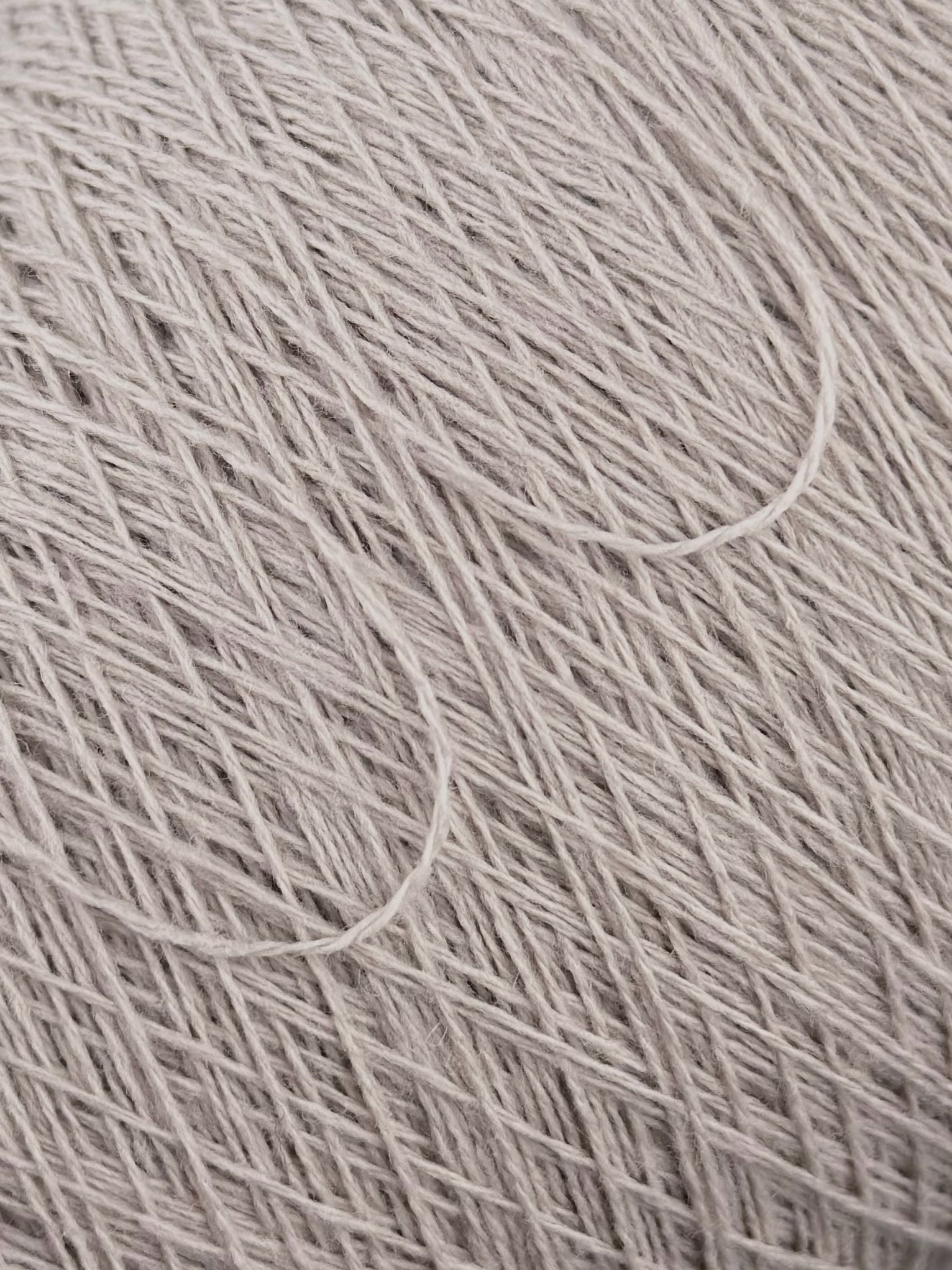 Loro Piana Lana Cash Nm 2/18 – Fil 90% Laine Mérinos 10% Cachemire col. Greige rosé